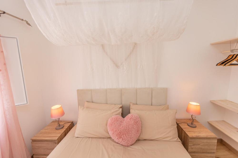 קארבואירו O Quintal Guesthouse מראה חיצוני תמונה